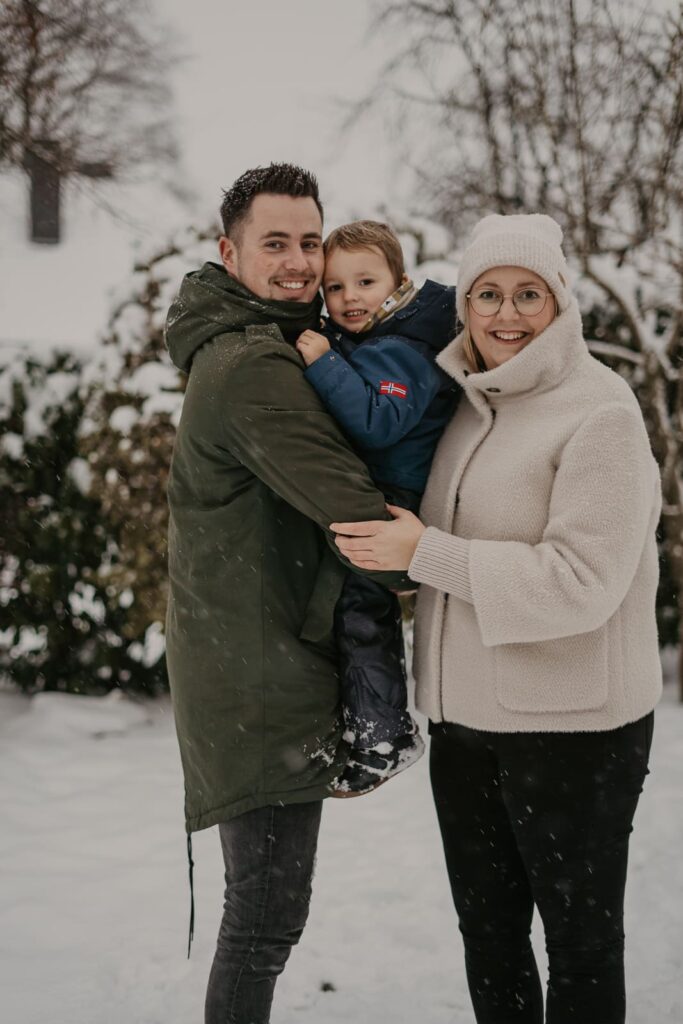 Familie_hamburg_Elmshorn_Familienfotohooting_fotoshooting_Anna-Lena Schaper