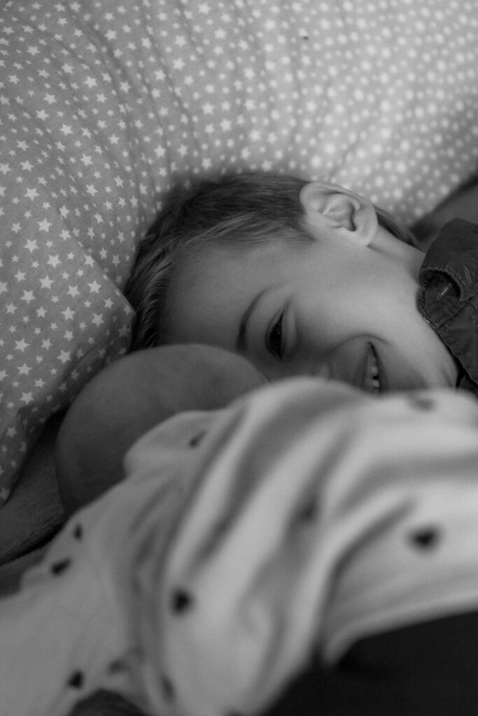 Familie_hamburg_Elmshorn_Familienfotoshooting_fotoshooting_Anna-Lena Schaper